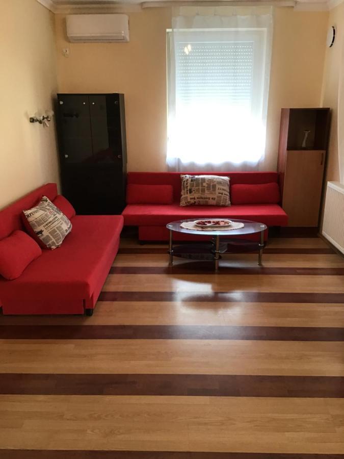 4 Lurko Apartman Uj Apartment Hajdúszoboszló Exterior foto